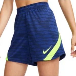 Nike Women's Over Print Shorts Color Navy Blue Size S
